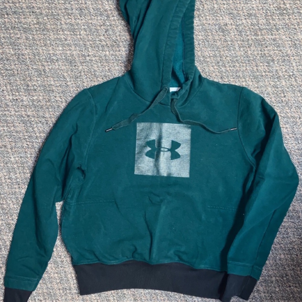 Under Armour hoodie